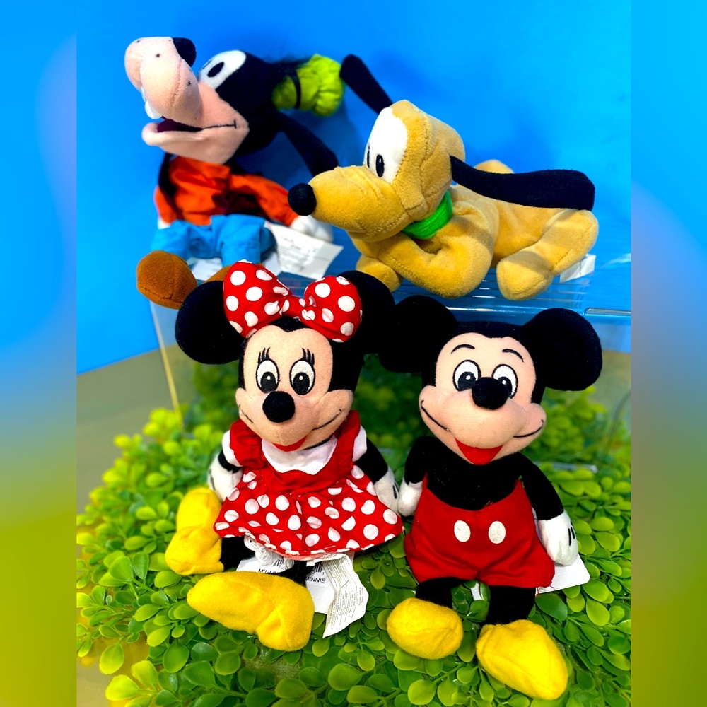 DISNEY EXCLUSIVE NWT VTG 90s MICKEY MINNIE GOOFY PLUTO RETIRED BEAN BAG PLUSH 4